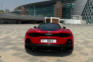 McLaren GT