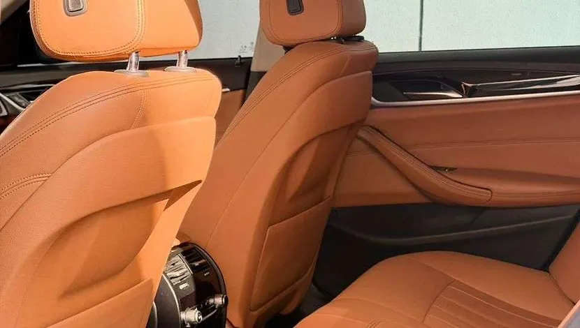 BMW 520I Hatchback