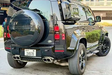 2023 Land Rover Defender 