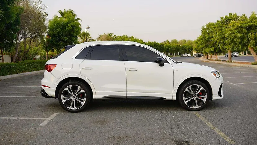 2023 Audi Q3 S LINE