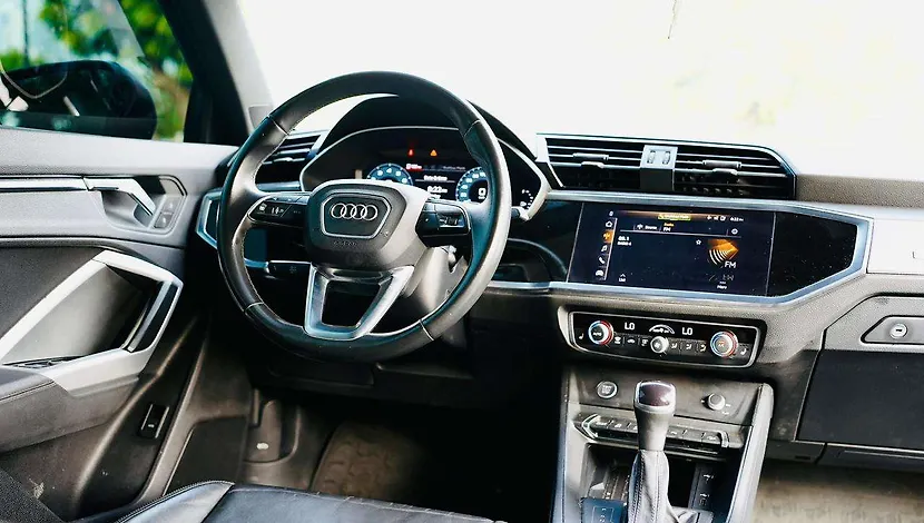 2023 Audi Q3 S LINE