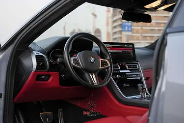 2023 BMW M8