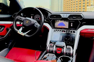 2025 Lamborghini Urus