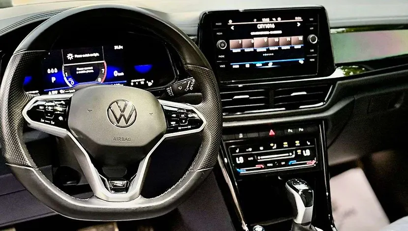 2023 VOLKSWAGEN TROC