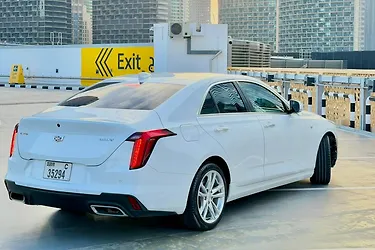 2022 Cadillac CT4 