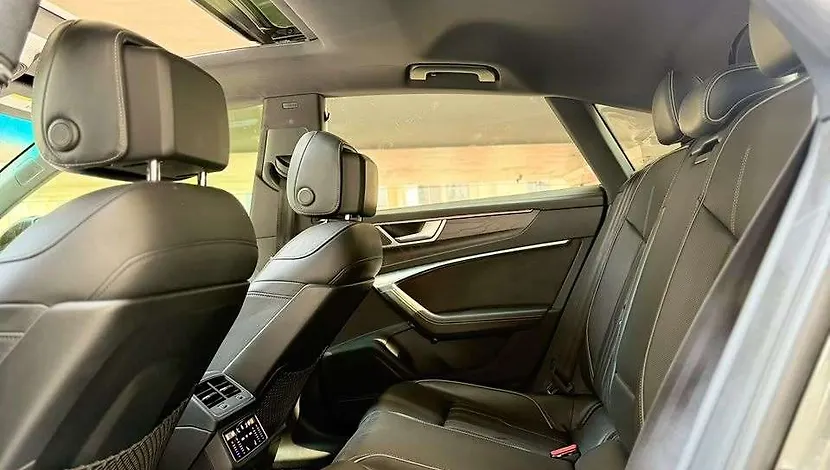 2023 Audi A7 S LINE