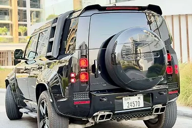 2023 Land Rover Defender 