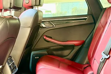 2024 Porsche Macan