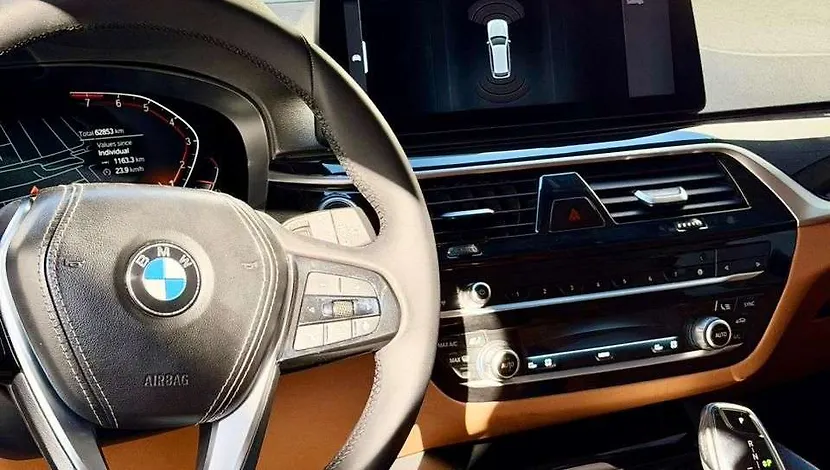 BMW 520I Hatchback