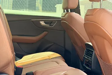 2022 AUDI Q8